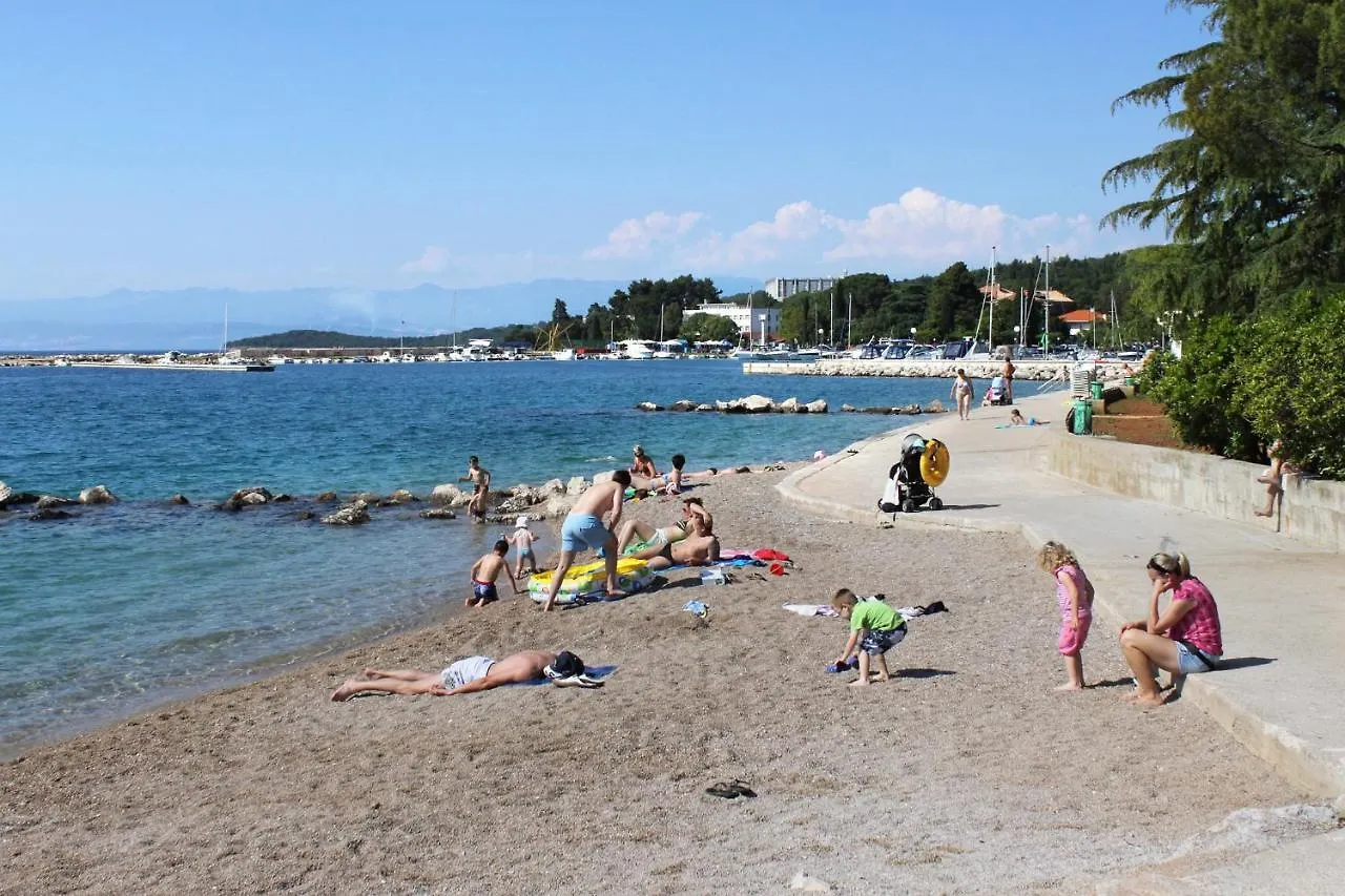 Apartments With A Parking Space Nska, Krk - 21687 Malinska