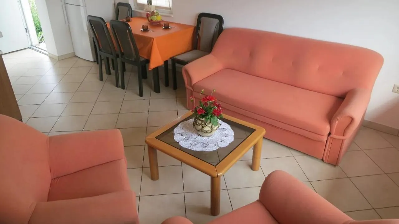 Apartments With A Parking Space Nska, Krk - 21687 Malinska